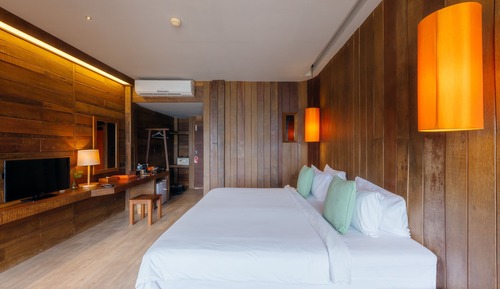 Deluxe Seaview