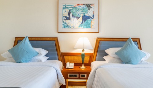 Hideaway Superior Twin Promotion