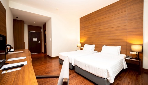 Deluxe Twin Room, Garden View