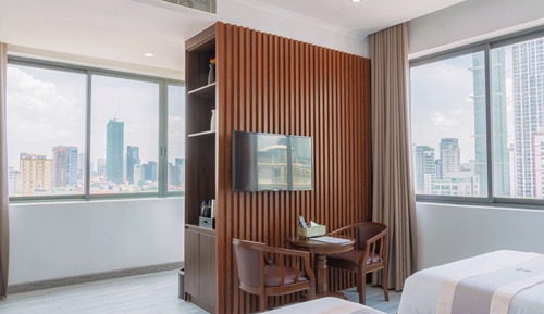 Panoramic Twin Room, City View