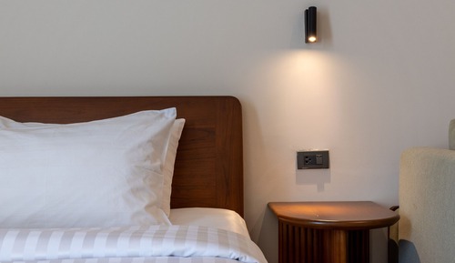 Villa Garden King Bed