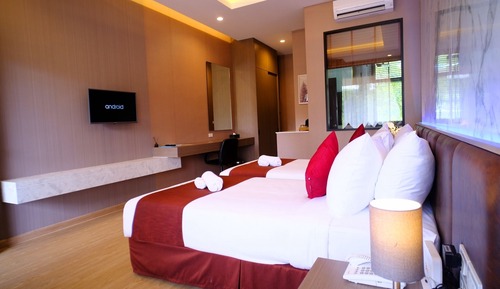 Standard Twin Room