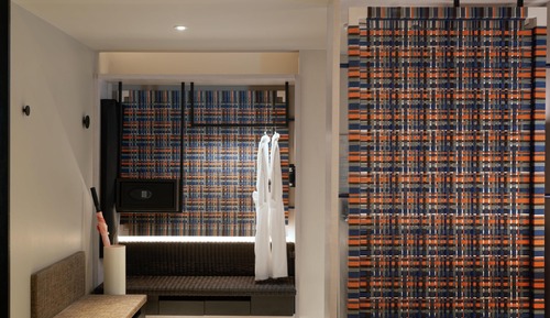 Family Room, 1 King Bed, Garden View (with Bunk Bed)