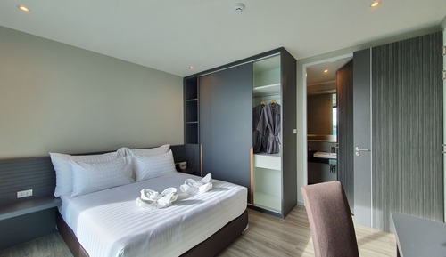 Executive Room