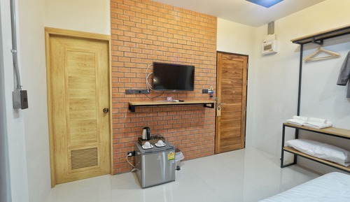 Basic Double Room
