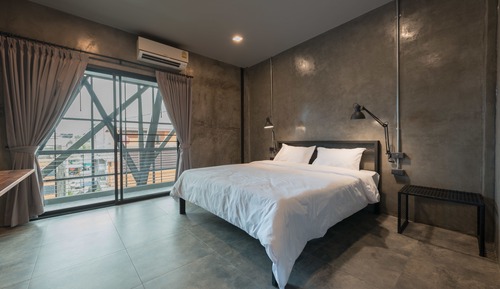 Deluxe Double Room, 1 King Bed-Shared bathroom