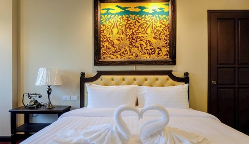Deluxe Double Room, 1 King Bed, Accessible, Non Smoking