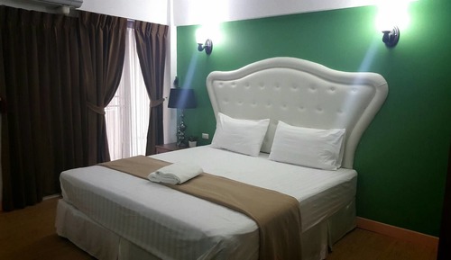 Superior Room, 1 King Bed