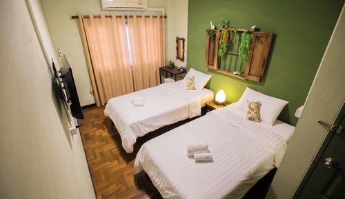 Standard Twin Room