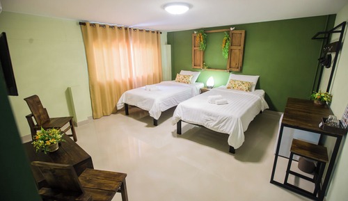 Deluxe Twin Room