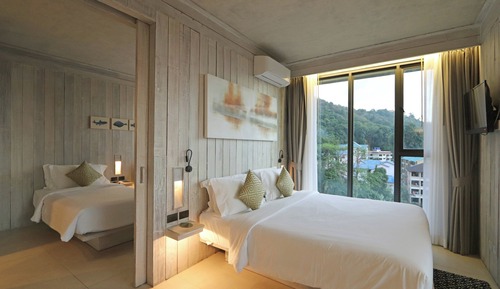 Suite, 2 Bedrooms, Corner