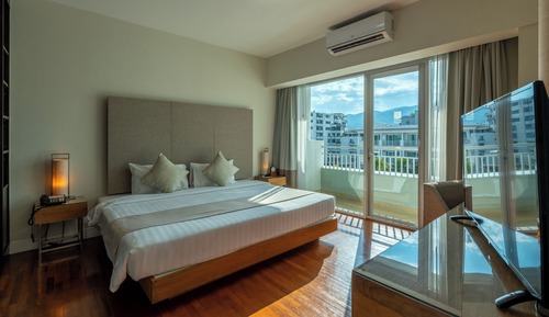 Two-Bedroom Suite