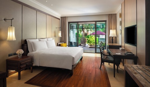 Premium Room, 1 King Bed, Terrace, Garden View (Terrace Access)