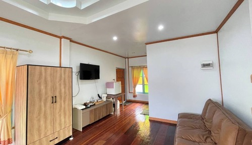 Thai Mini Suite