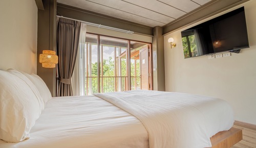Deluxe Room, 1 King Bed