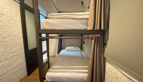 4. Twin Bunk Bed Room with Ensuite Bathroom