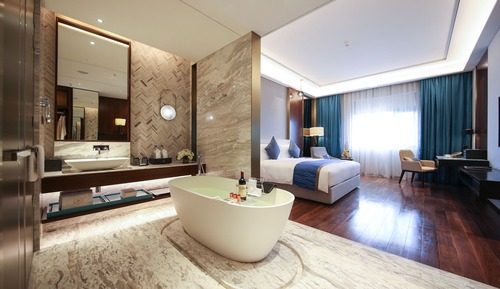 Premier Twin (Sea View)