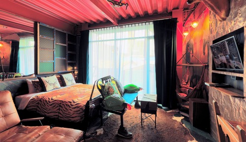 Experience Room
