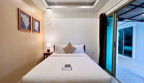 Standard Double Room with Balcony