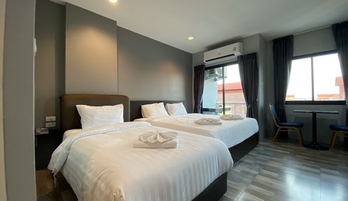 Deluxe Triple Room
