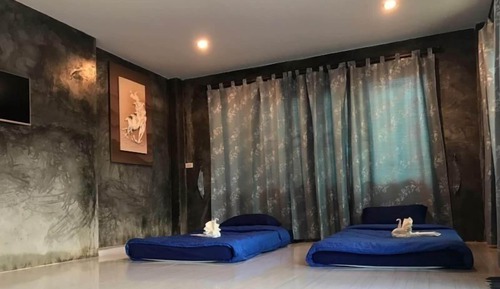 4-Bed Mixed Dormitory