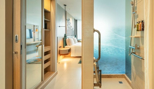 Room, 1 King Bed, Accessible (Bay Tower)