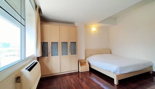 2 Bedrooms