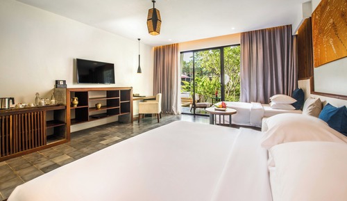 Family Suite Pool View