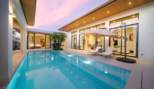Luxury Villa, 4 Bedrooms, Private Pool, Courtyard Area