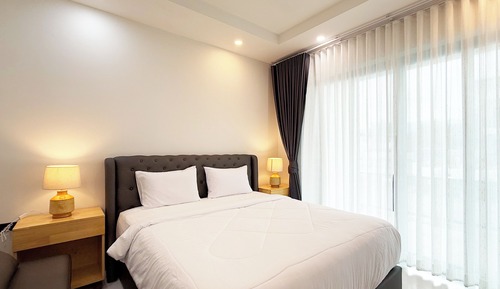 Standard Room, 1 King Bed