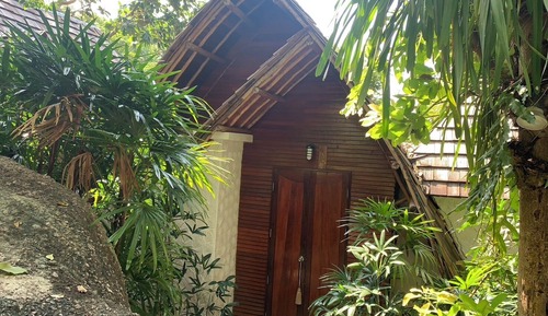 Basic Cottage, Park View