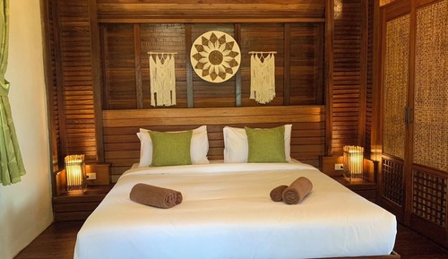 Signature Cottage, Partial Sea View