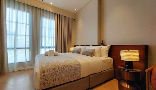 Deluxe Room, Bathtub