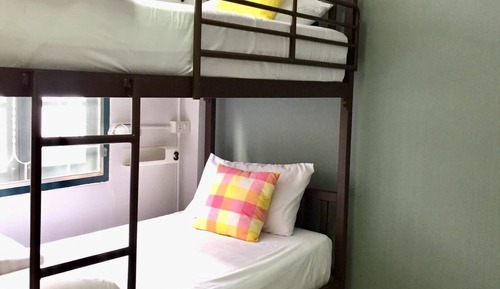 6-bed female dormitory