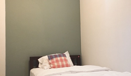 Private Single Bedroom (Shared bathroom