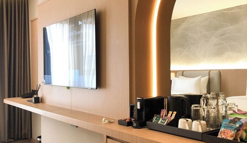 Deluxe Double Room, City View