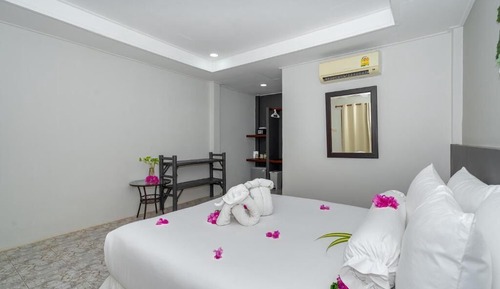 2 Bedroom Bungalow