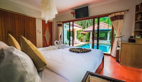 Luxury Suite, Pool View