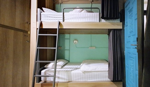 Single Bed in Shared Dormitory