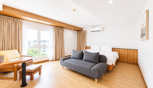 Premier Deluxe Double Room