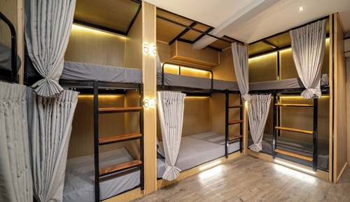 Bed in 8-Bed Female Only Dormitory F4 (Smoking Building)