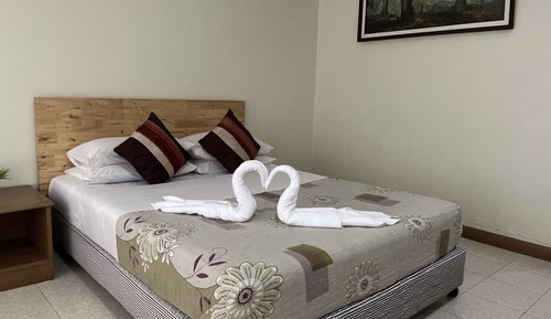 Classic Room, 1 Queen Bed