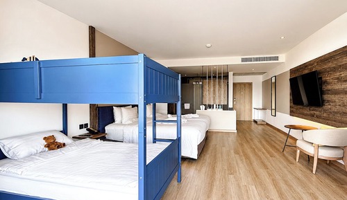 Family Villa, 3 Twin Beds (Koh Si Chang)