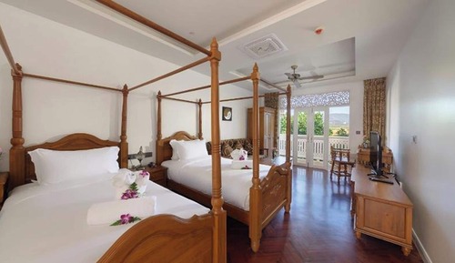 Superior Twin Room