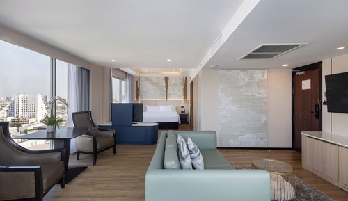 Suite, 1 King Bed, Smoking, Jetted Tub (Terrace, Plunge Pool)