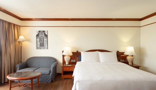 Deluxe Room, 1 King Bed