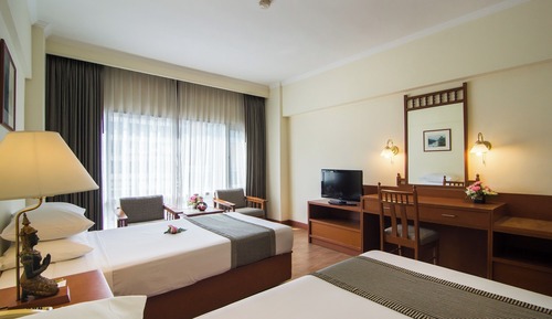 Deluxe Room, 2 Twin Beds