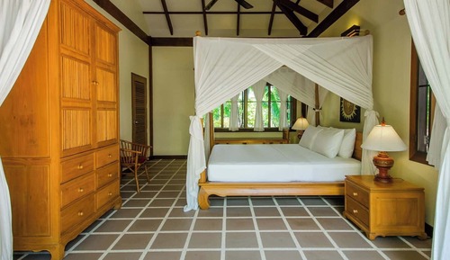 Four Bedroom Beach Pool Villa