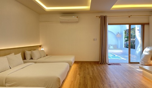 Deluxe Villa