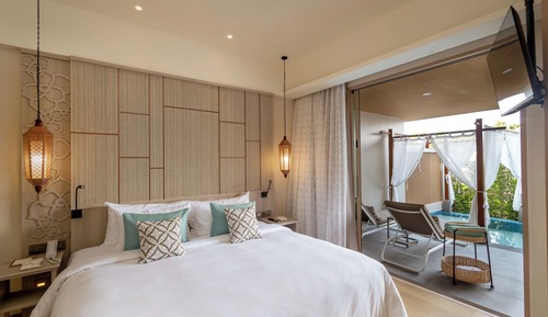 Pool Suite